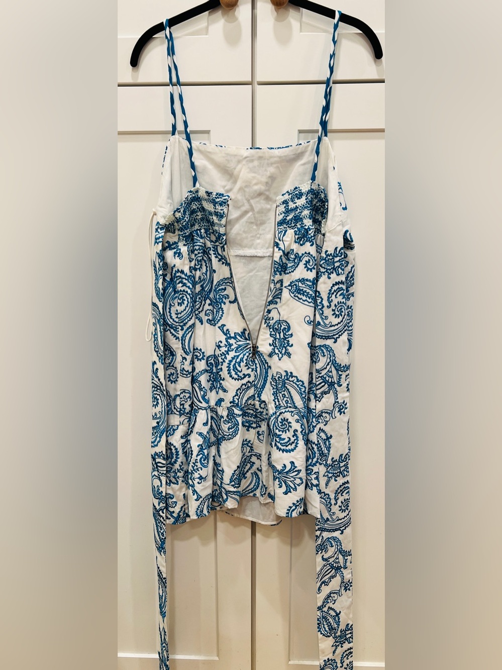 ALICE + OLIVIA KHIRA EMBROIDERED TIERED MINI DRESS, SIZE 12. - Picture 8 of 16
